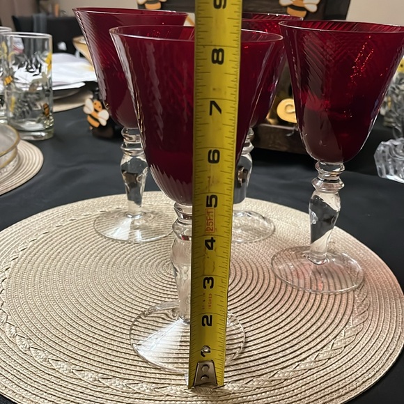 Red Ruby Vintage Optic Swirl Wine Water Goblets - Picture 6 of 8